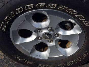 2015 Jeep Wrangler 4WD 2dr Sahara Sport Utility full