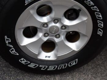 2014 Jeep Wrangler Unlimited 4WD 4dr Sahara Sport Utility full