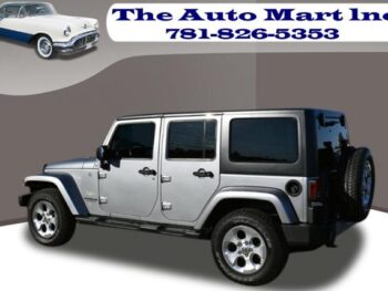 2014 Jeep Wrangler Unlimited 4WD 4dr Sahara Sport Utility full