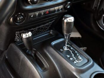 2014 Jeep Wrangler Unlimited 4WD 4dr Sahara Sport Utility full