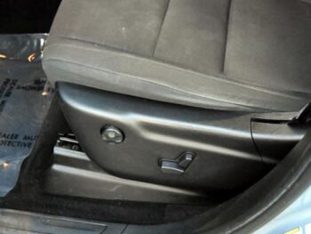 2013 Jeep Grand Cherokee 4WD 4dr Laredo Sport Utility full