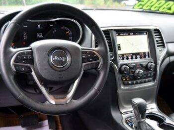 2018 Jeep Grand Cherokee Laredo 4×4 *Ltd Avail* Sport Utility full