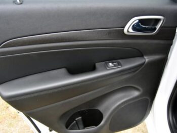 2018 Jeep Grand Cherokee Laredo 4×4 *Ltd Avail* Sport Utility full