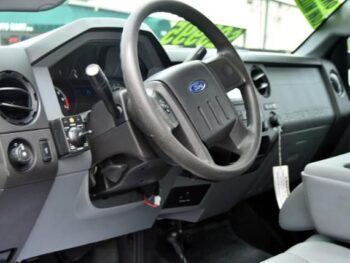 2016 Ford Super Duty F-250 SRW 4WD Reg Cab 137″ XL Long Bed full