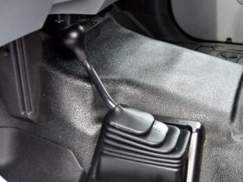 2016 Ford Super Duty F-250 SRW 4WD Reg Cab 137″ XL Long Bed full