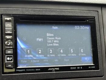 2016 Ford Super Duty F-250 SRW 4WD Reg Cab 137″ XL Long Bed full