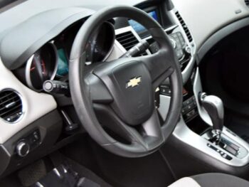 2011 Chevrolet Cruze 4dr Sdn LS 4dr Car full