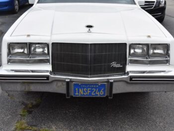 1985 Buick Riviera 2dr Coupe full