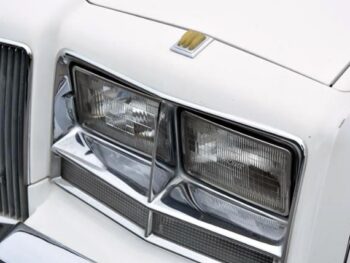 1985 Buick Riviera 2dr Coupe full