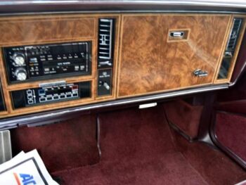 1985 Buick Riviera 2dr Coupe full
