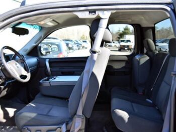 2013 Chevrolet Silverado 1500 4WD Ext Cab 143.5″ LT Extended Cab Pickup – Standard Bed full