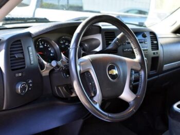 2011 Chevrolet Silverado 1500 4WD Crew Cab 143.5″ LT Crew Cab Pickup – Short Bed full