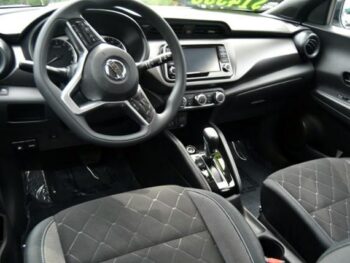 2018 Nissan Kicks S FWD Sport Utility full