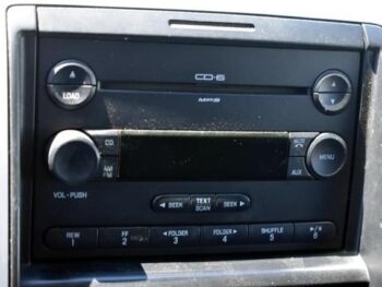 2006 Mercury Mountaineer 4dr Luxury AWD Sport Utility full