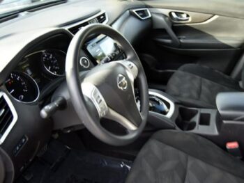 2015 Nissan Rogue AWD 4dr SV Sport Utility full