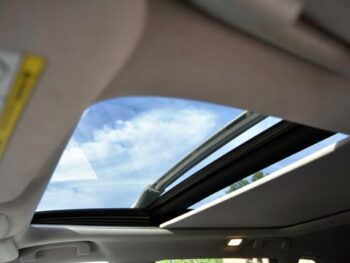 2015 Nissan Rogue AWD 4dr SV Sport Utility full